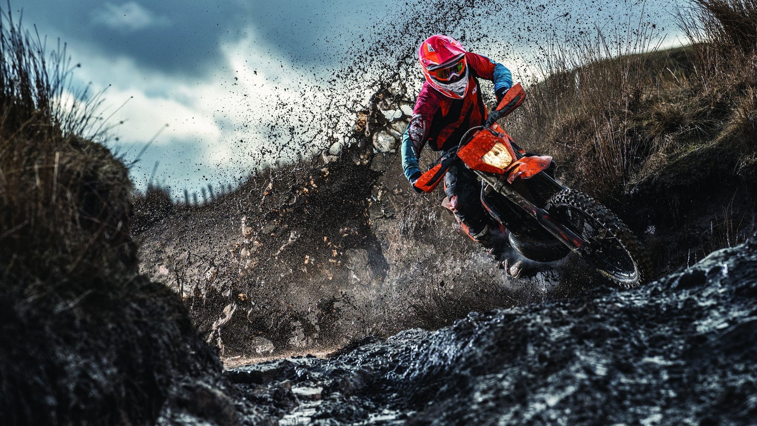 逆转的旗帜，兹维列夫扛起全队，ATP总决赛见证新传奇